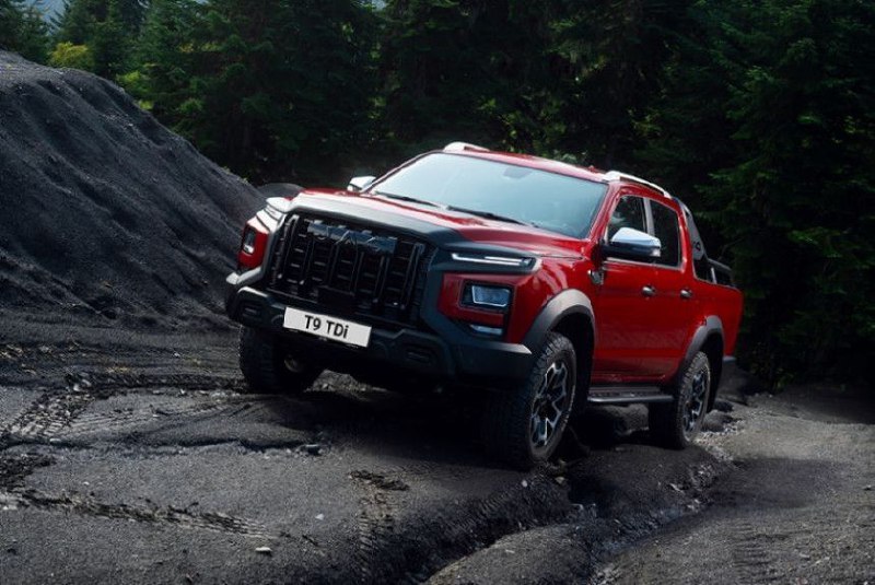 В России стартовали продажи пикапа JAC T9 Urban с пружинной подвеской
