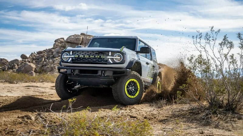 Официально представлен доступный внедорожный Ford Bronco RTR с модернизированным двигателем Официально представлен доступный внедорожный Ford Bronco RTR с модернизированным двигателем