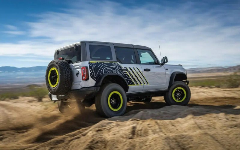 Официально представлен доступный внедорожный Ford Bronco RTR с модернизированным двигателем Официально представлен доступный внедорожный Ford Bronco RTR с модернизированным двигателем