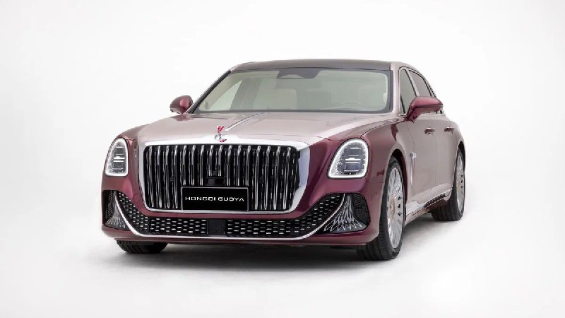 Китайский роскошный седан Hongqi Guoya получил разрешение на продажу в Россию Китайский роскошный седан Hongqi Guoya получил разрешение на продажу в Россию