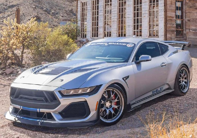 Представлен мощный Shelby Super Snake 2026: сверхъестественная производительность на базе Ford Mustang Представлен мощный Shelby Super Snake 2026: сверхъестественная производительность на базе Ford Mustang