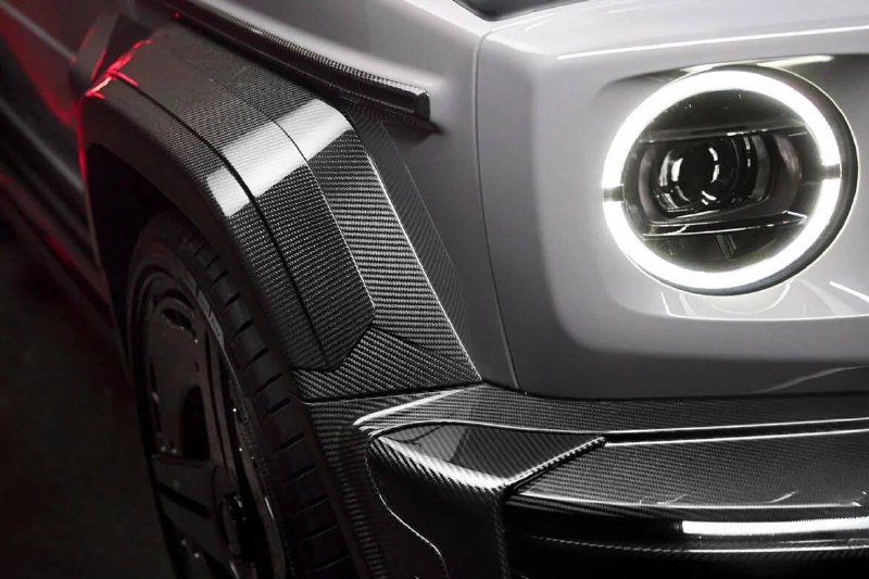 Brabus представил ограниченную серию Rocket Edition для обновленного Mercedes-AMG G 63 с мощностью 900 л.с. Brabus представил ограниченную серию Rocket Edition для обновленного Mercedes-AMG G 63 с мощностью 900 л.с.