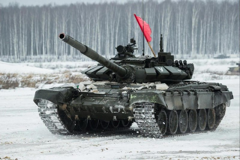 Топ-5 наиболее проходимых военных гусеничных машин Топ-5 наиболее проходимых военных гусеничных машин
