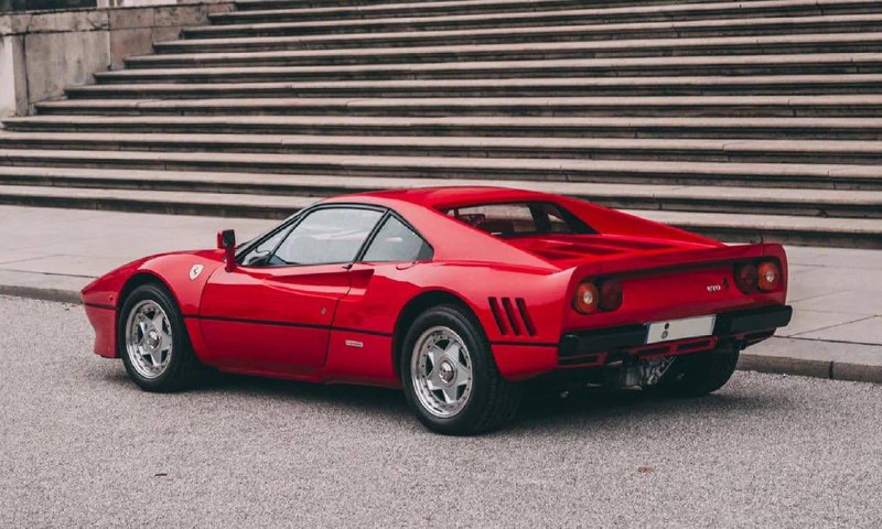 Ferrari 288 GTO с минимальным пробегом и сертификатом Classiche выставят на аукцион Ferrari 288 GTO с минимальным пробегом и сертификатом Classiche выставят на аукцион