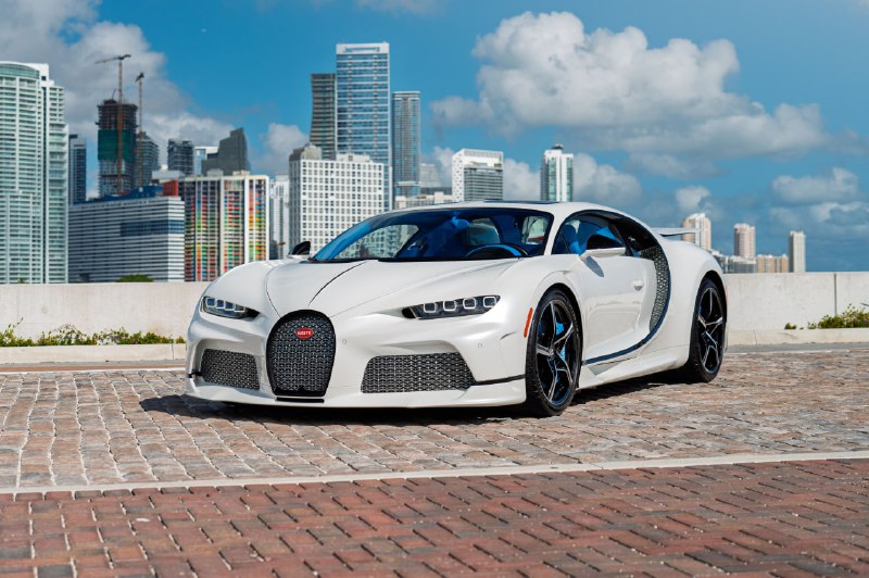 Эксклюзивный Bugatti Chiron «Белый слон» выставлен на аукцион за миллионы долларов Эксклюзивный Bugatti Chiron «Белый слон» выставлен на аукцион за миллионы долларов