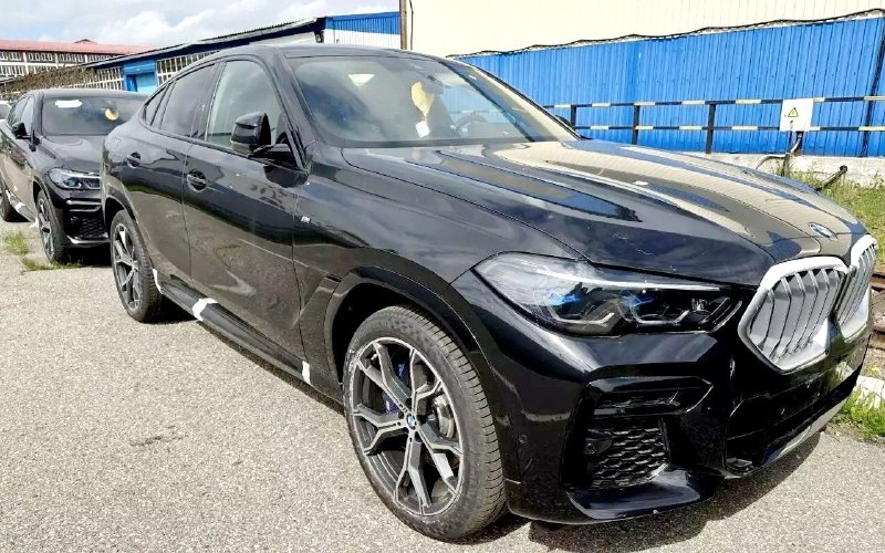 В продаже появились новые BMW X7 калининградской сборки В продаже появились новые BMW X7 калининградской сборки