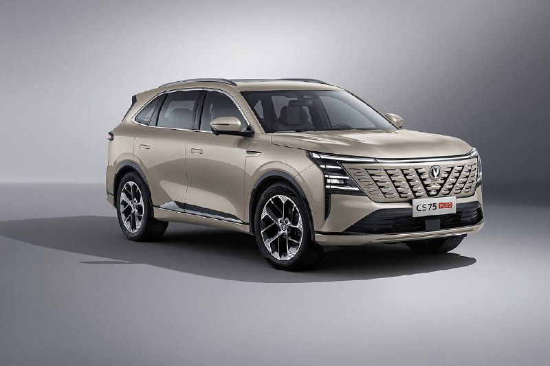 Кроссовер Changan CS75 Plus установил мировой рекорд Гиннесса и обладает передовыми системами безопасности