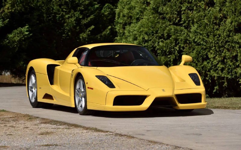 Рекордная продажа Ferrari Enzo 2003 года за 16,5 миллиона долларов Рекордная продажа Ferrari Enzo 2003 года за 16,5 миллиона долларов