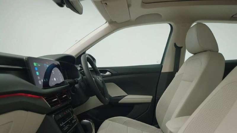 Сравнение российских и иностранных автомобилей: цена, качество и оснащение