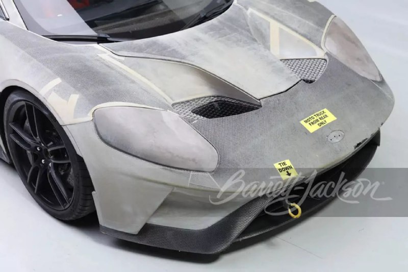 Уникальный прототип Ford GT выставлен на аукцион Уникальный прототип Ford GT выставлен на аукцион