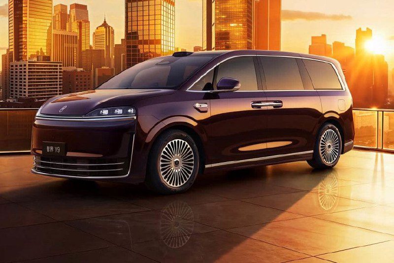 Новый минивэн Luxeed V9 от Chery и Huawei с запасом хода 1250 км Новый минивэн Luxeed V9 от Chery и Huawei с запасом хода 1250 км