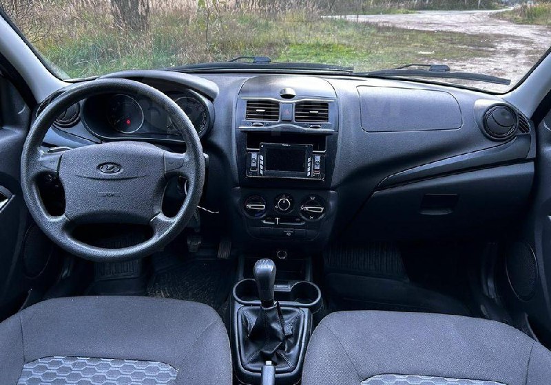 Почему покупатель выбрал Lada Granta Cross: экономия и практичность Почему покупатель выбрал Lada Granta Cross: экономия и практичность