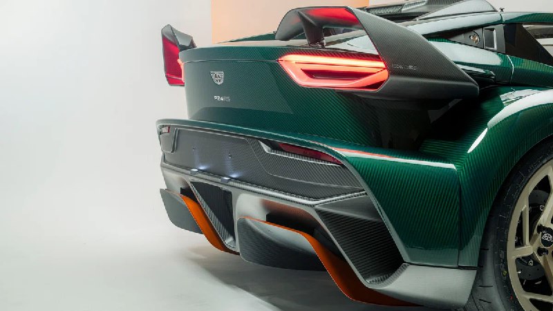 Donkervoort представила экстремальный спорткар P24 RS с легкой конструкцией и выдающимися характеристиками Donkervoort представила экстремальный спорткар P24 RS с легкой конструкцией и выдающимися характеристиками