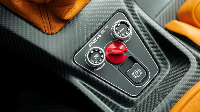 Donkervoort представила экстремальный спорткар P24 RS с легкой конструкцией и выдающимися характеристиками Donkervoort представила экстремальный спорткар P24 RS с легкой конструкцией и выдающимися характеристиками