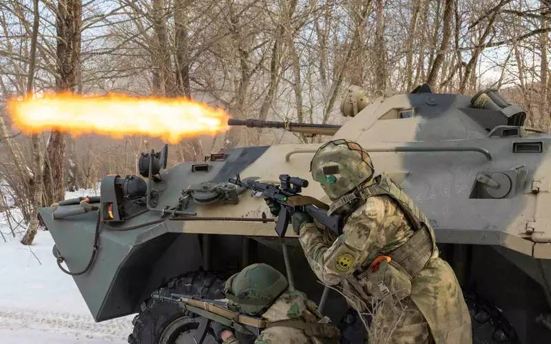 Обновленный бронетранспортер БТР-82В: технические особенности и преимущества Обновленный бронетранспортер БТР-82В: технические особенности и преимущества
