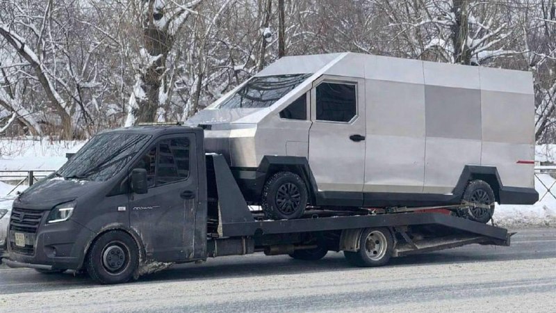 В России готовится к выпуску электрофургон под брендом «Руссо-Балтъ»
