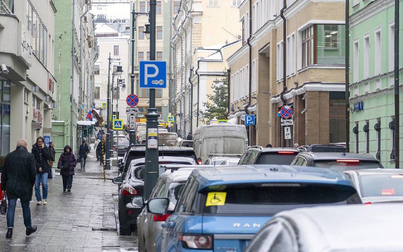 В Москве внедрили возможность оплаты парковок через навигатор 2ГИС