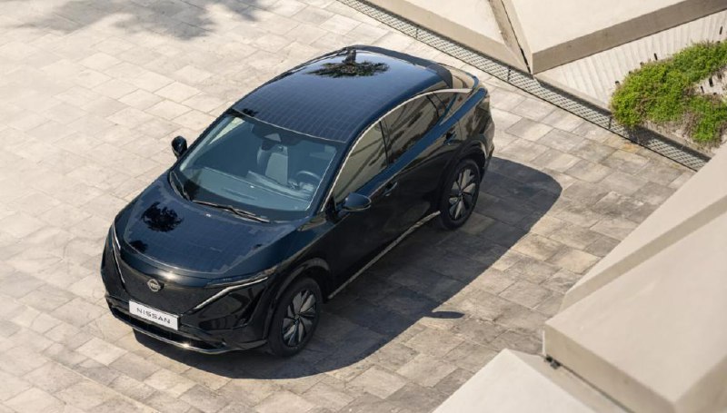 Новые возможности электромобилей: Nissan представил солнечный кроссовер Ariya