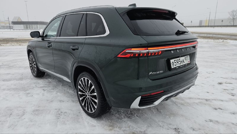Обновленная модель Geely Monjaro: новые возможности и улучшения Обновленная модель Geely Monjaro: новые возможности и улучшения