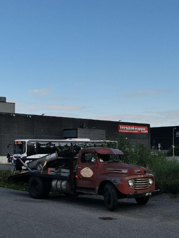 Особенности эксплуатации классических американских автомобилей в современности Особенности эксплуатации классических американских автомобилей в современности