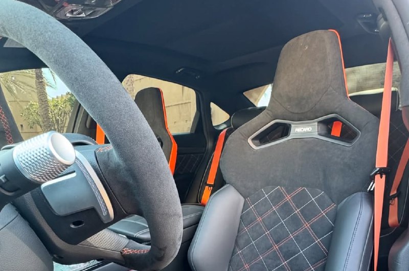 Ограниченная серия Genesis G80 Magma с повышенной мощностью и спортивным дизайном