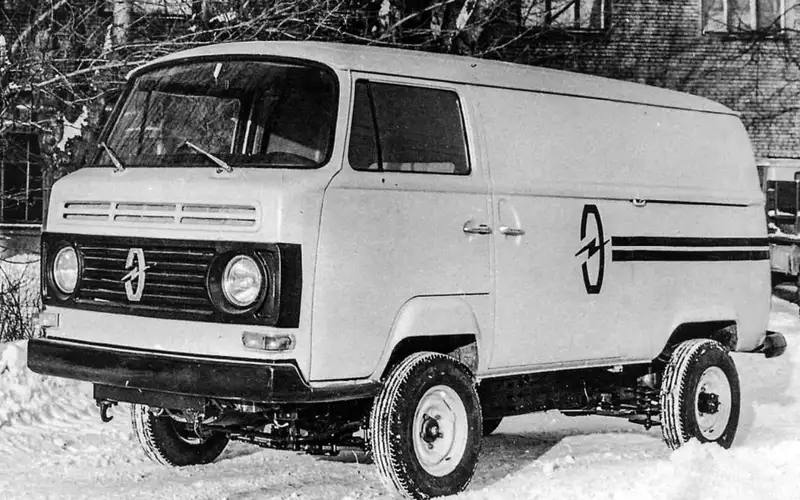 Исторический эксперимент: использование кузова Volkswagen Transporter в разработке электромобилей НАМИ‑0189Э