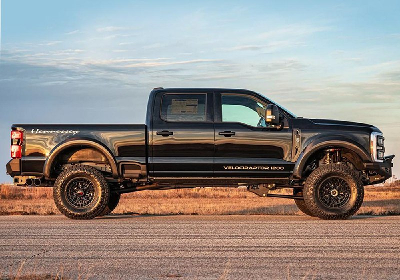 Новинка от Hennessey: усиленный пикап VelociRaptor 1200 на базе Ford F-250 Новинка от Hennessey: усиленный пикап VelociRaptor 1200 на базе Ford F-250