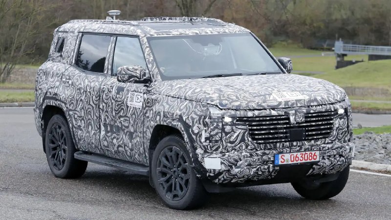Возвращение легендарного Mitsubishi Pajero: первые подробности нового поколения