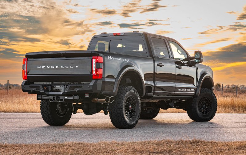 Мощный дизельный пикап Ford F-250 от Hennessey: ограниченная серия VelociRaptor 1200 Мощный дизельный пикап Ford F-250 от Hennessey: ограниченная серия VelociRaptor 1200