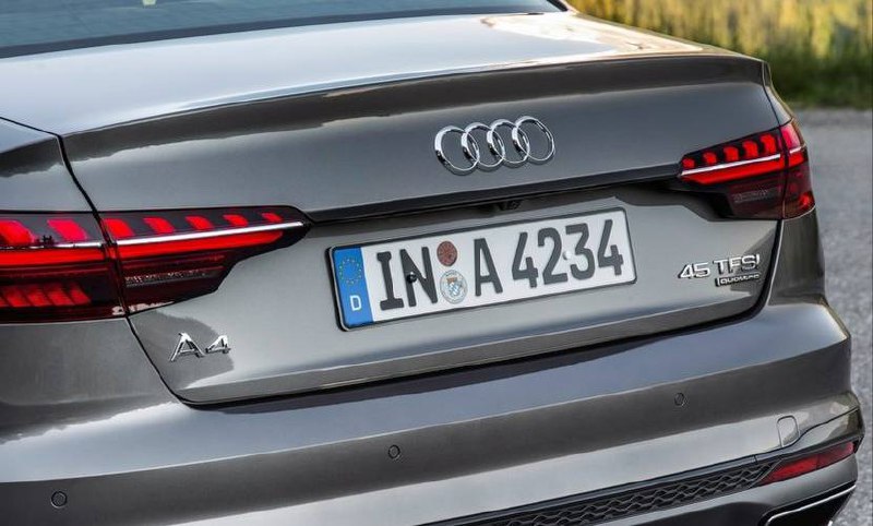 Audi признает ошибку в переименовании моделей A4 и A5