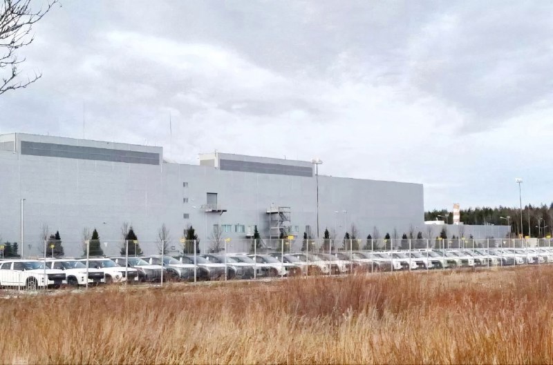 В РФ начались продажи нового компактного кроссовера Jeland J6, собранного на бывшем заводе General Motors В РФ начались продажи нового компактного кроссовера Jeland J6, собранного на бывшем заводе General Motors