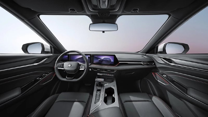 Changan анонсировал в России продажи кроссовера CS35 Max, назвав его третьим поколением 35-й модели. Changan анонсировал в России продажи кроссовера CS35 Max, назвав его третьим поколением 35-й модели.