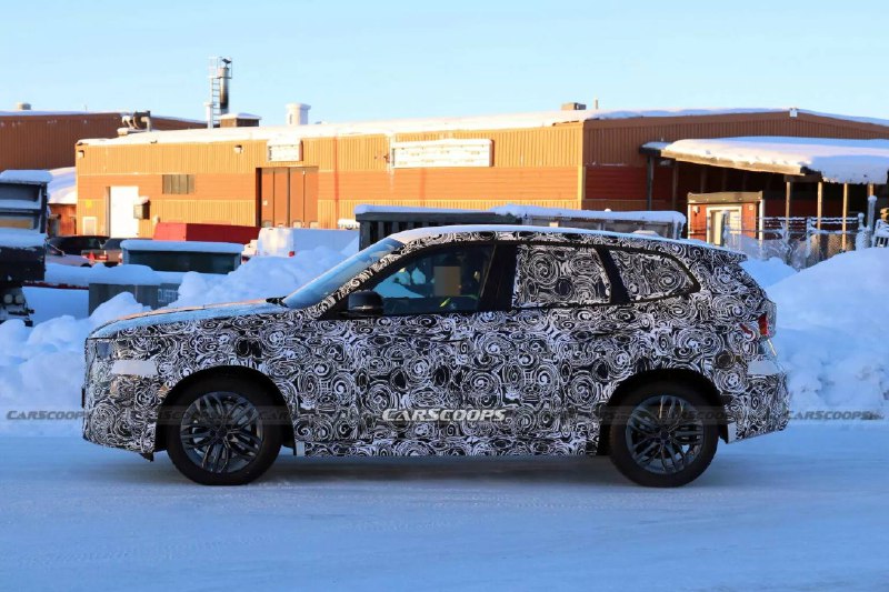 Обновление BMW X1: современный дизайн и новые технические решения Обновление BMW X1: современный дизайн и новые технические решения