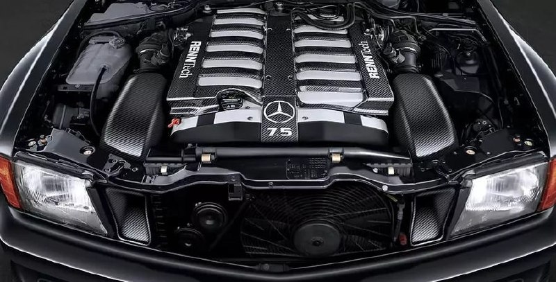 Возрождение легендарного Mercedes W126 с мощным V12 Возрождение легендарного Mercedes W126 с мощным V12
