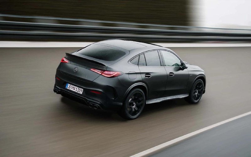 Представлен обновленный Mercedes-AMG GLC 53Модель получила мощный шестицилиндровый двигатель V6, в отличие от прошлых четырехцилиндровых версий (43 и 63), сообщил Motor1. Представлен обновленный Mercedes-AMG GLC 53Модель получила мощный шестицилиндровый двигатель V6, в отличие от прошлых четырехцилиндровых версий (43 и 63), сообщил Motor1.