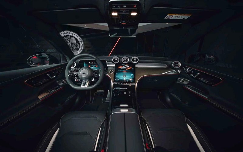 Представлен обновленный Mercedes-AMG GLC 53Модель получила мощный шестицилиндровый двигатель V6, в отличие от прошлых четырехцилиндровых версий (43 и 63), сообщил Motor1. Представлен обновленный Mercedes-AMG GLC 53Модель получила мощный шестицилиндровый двигатель V6, в отличие от прошлых четырехцилиндровых версий (43 и 63), сообщил Motor1.