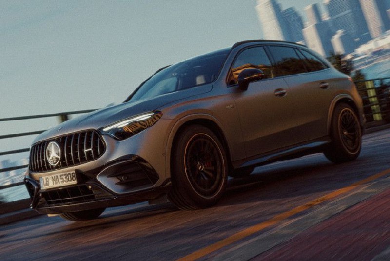 Mercedes-AMG GLC 53 переходит на более скромные моторы Mercedes-AMG GLC 53 переходит на более скромные моторы