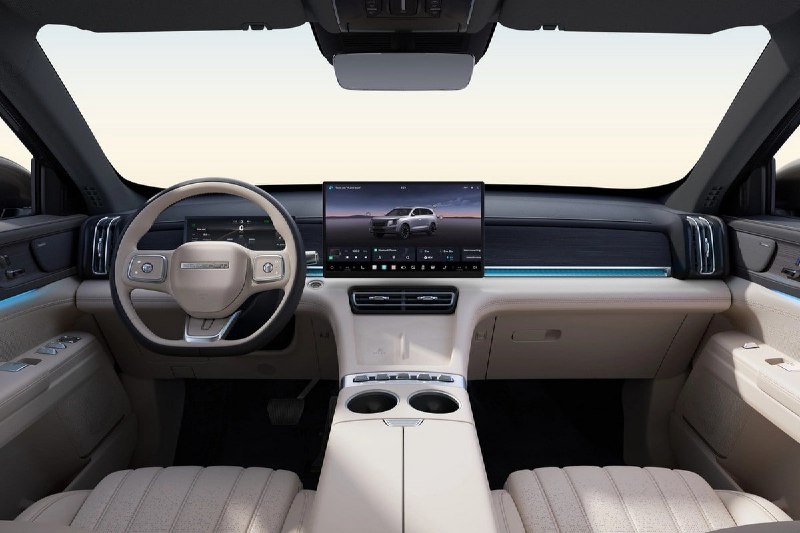 Гибридный кроссовер Soueast S08: копия Jetour X70L с электрифицированной трансмиссией