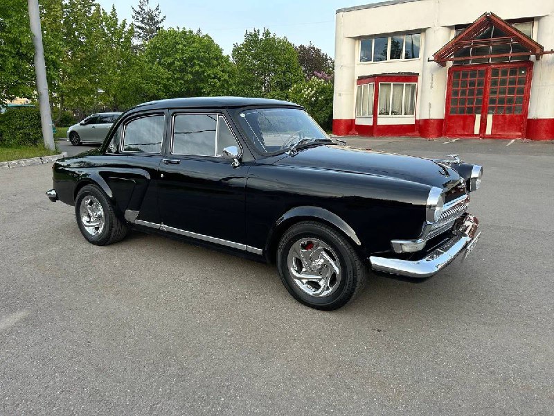 Уникальная переделанная ГАЗ-21 1966 года с мощным V8 продается в Москве