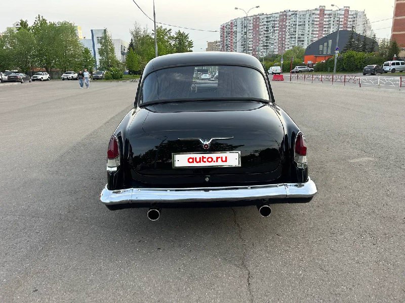 Уникальная переделанная ГАЗ-21 1966 года с мощным V8 продается в Москве