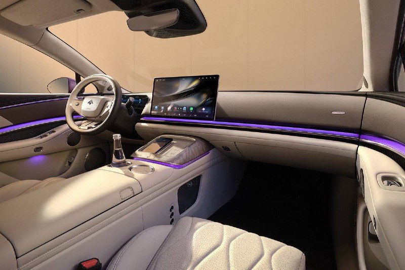 Грандиозная премьерная модель: седан Hyptec A800 от GAC Грандиозная премьерная модель: седан Hyptec A800 от GAC