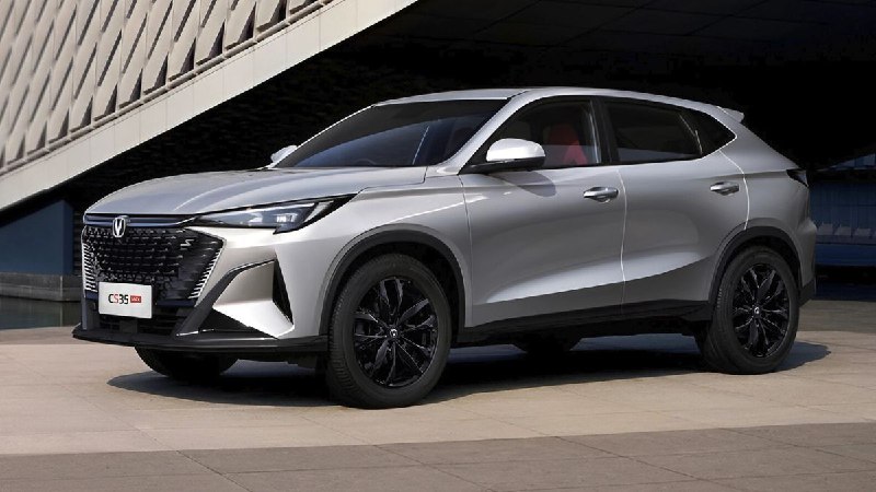 Объявлены цены на новый кроссовер Changan CS35 Max для российского рынка