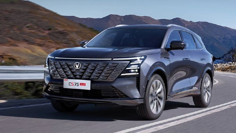 В России появится переднеприводная версия Changan CS75 Plus четвертого поколения