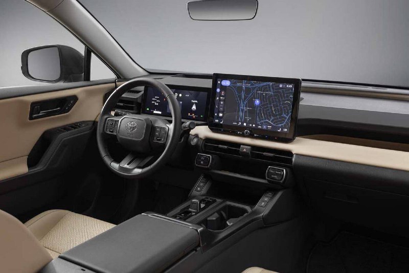 Обновленная Toyota RAV4 представлена на Ближнем Востоке Обновленная Toyota RAV4 представлена на Ближнем Востоке