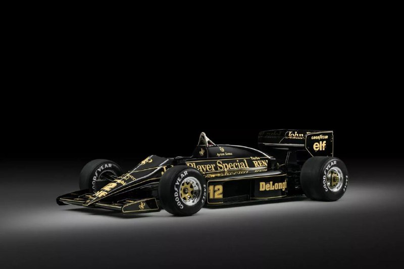 Исторический болид Lotus 98T, связанный с Айртоном Сенной, может стать рекордной продажей на аукционе Исторический болид Lotus 98T, связанный с Айртоном Сенной, может стать рекордной продажей на аукционе