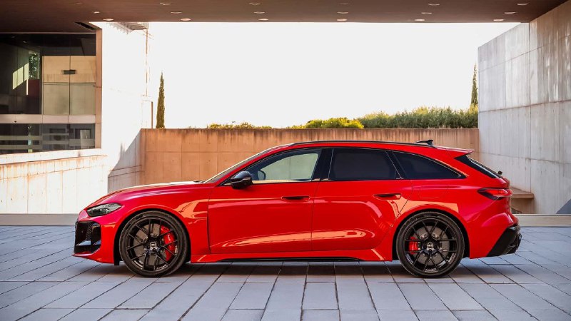 Audi презентует новую RS5 B10: высокопроизводительный плагин-гибрид в двух кузовах Audi презентует новую RS5 B10: высокопроизводительный плагин-гибрид в двух кузовах