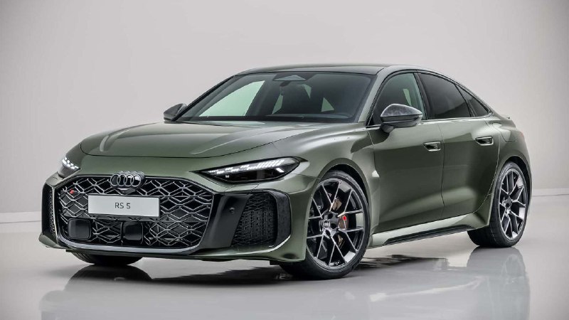 Audi представила новую RS5 B10 в кузовах седан и универсал с высокой производительностью Audi представила новую RS5 B10 в кузовах седан и универсал с высокой производительностью