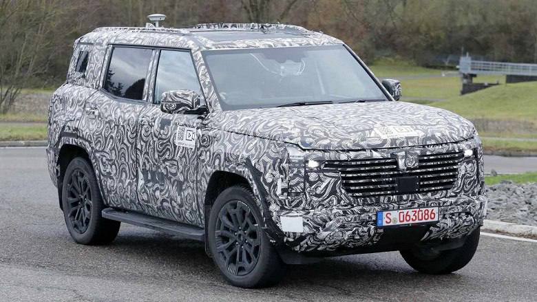 Появление прототипа нового Mitsubishi Pajero (Shogun): первые кадры и ожидаемые характеристики Появление прототипа нового Mitsubishi Pajero (Shogun): первые кадры и ожидаемые характеристики