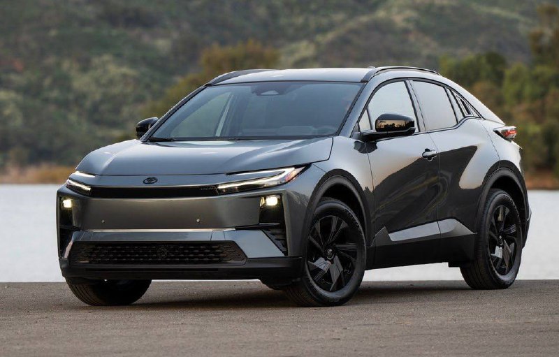 Новая электромодель Toyota C-HR для рынка США: полностью электрический кроссовер
