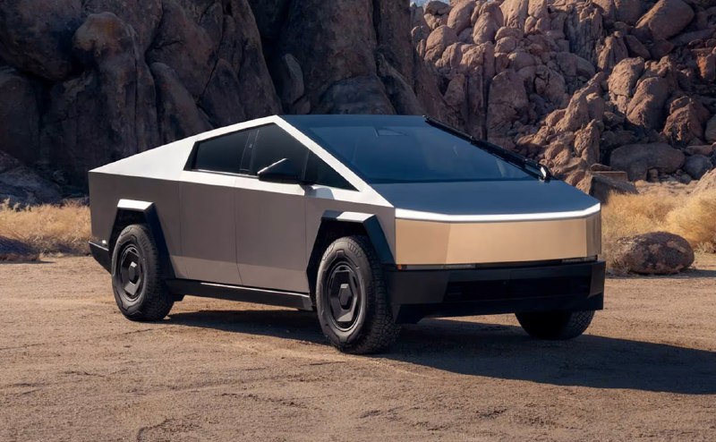 Tesla выпустила самый доступный Cybertruck Tesla расширила линейку Tesla Cybertruck 2026 года новой версией Dual Motor AWD.